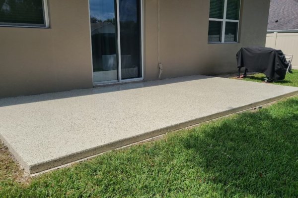 SHORELINEpatio